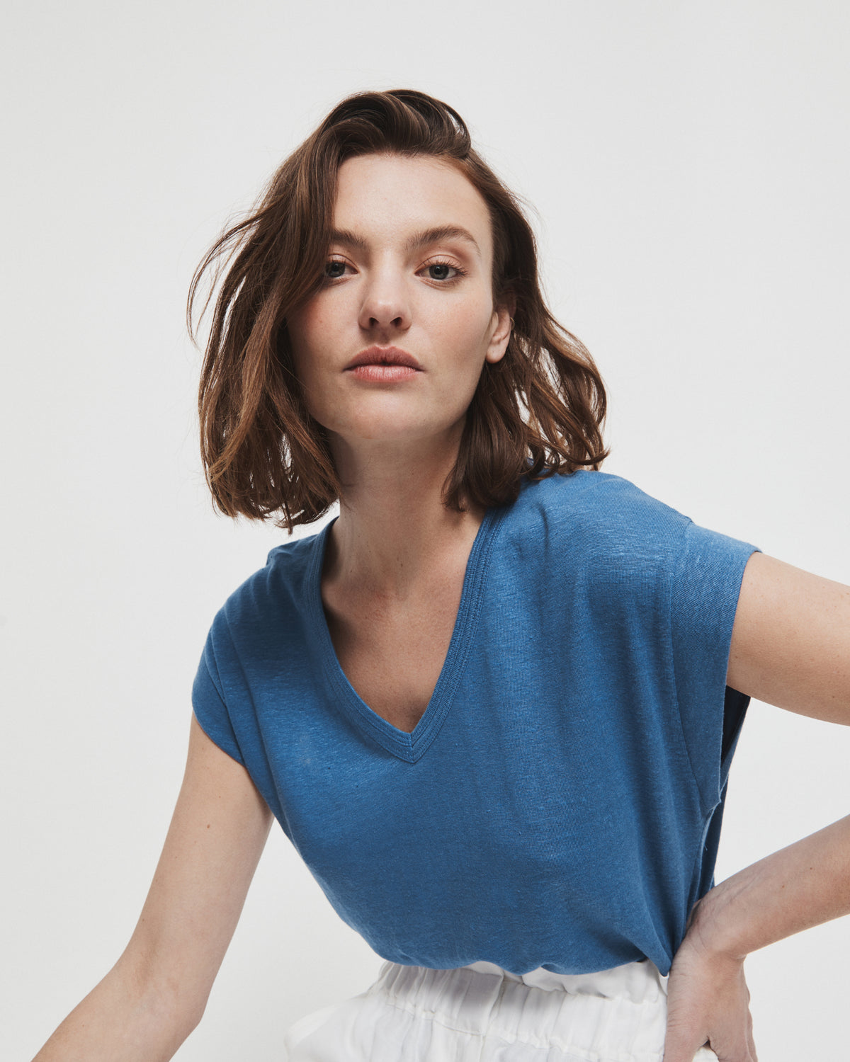 Linen V Neck Tee