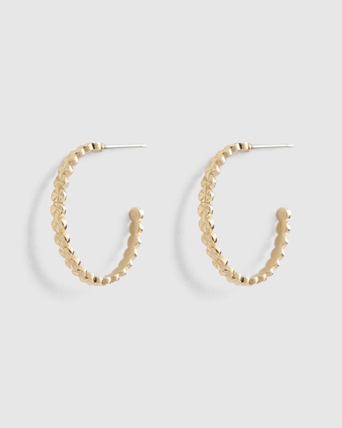 Liza Hoops