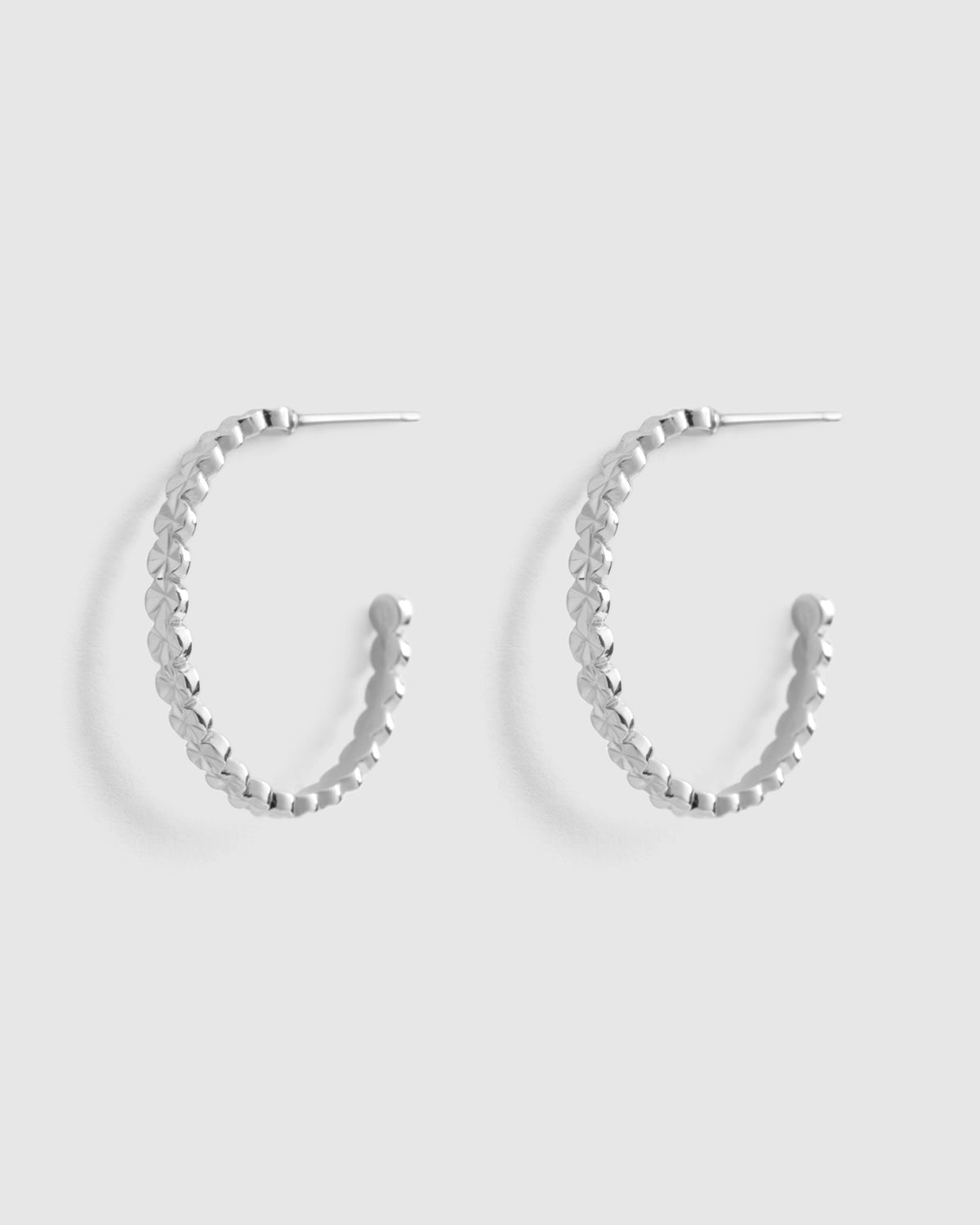 Liza Hoops