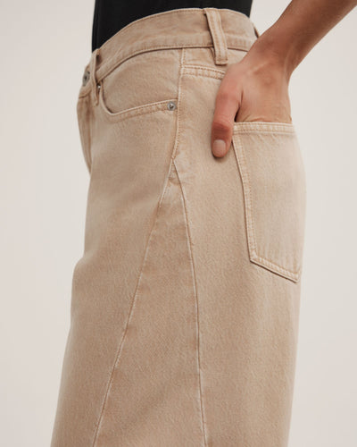 Barrel Leg Jeans