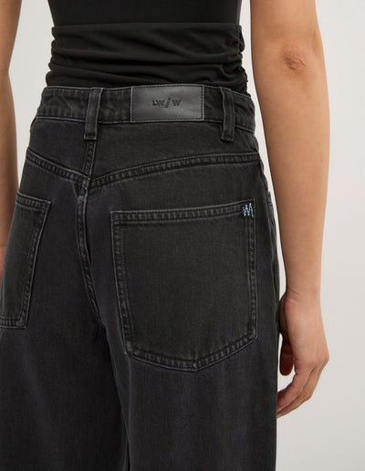 Pocket Detail Barrel Jeans