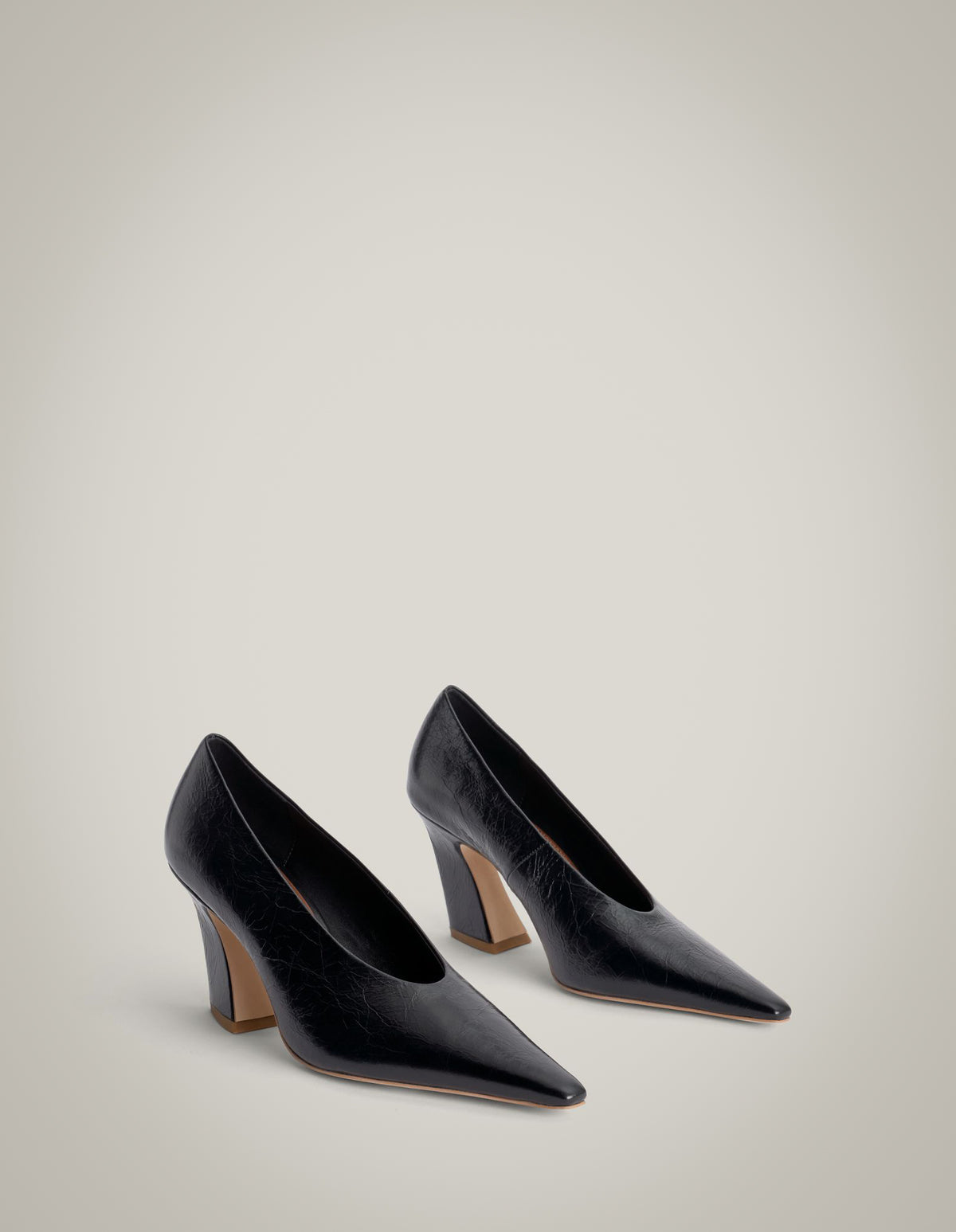 Avery Heels