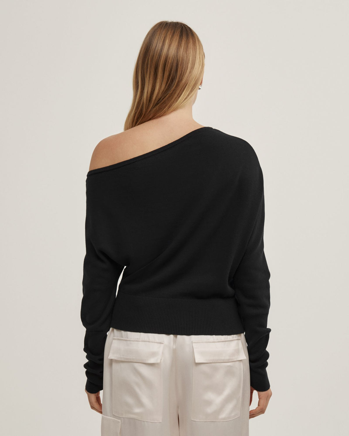 Fine Asymmetric Knit