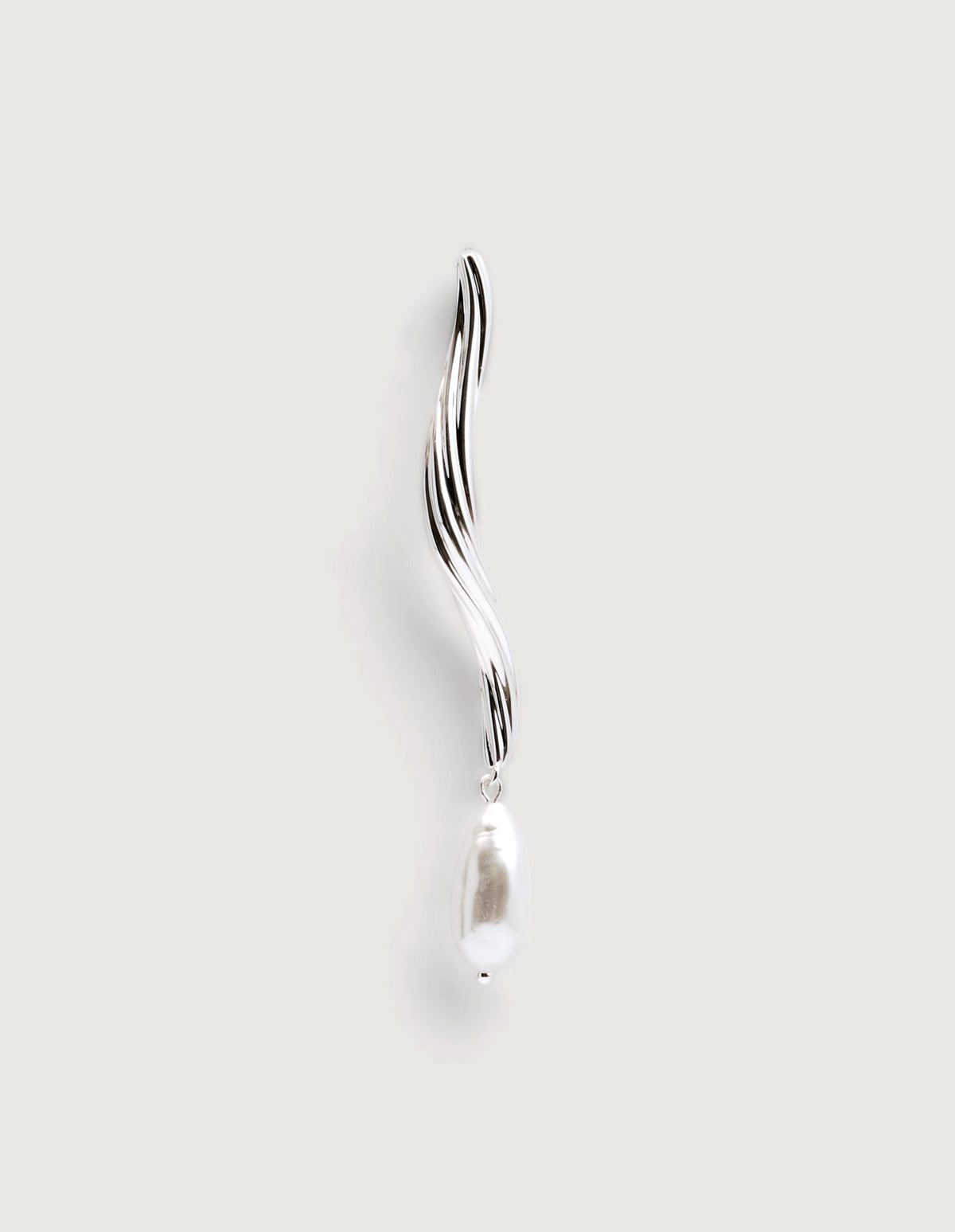 Rumi Pearl Earring