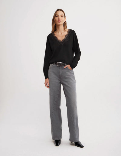 Lace Detail V-Neck Knit