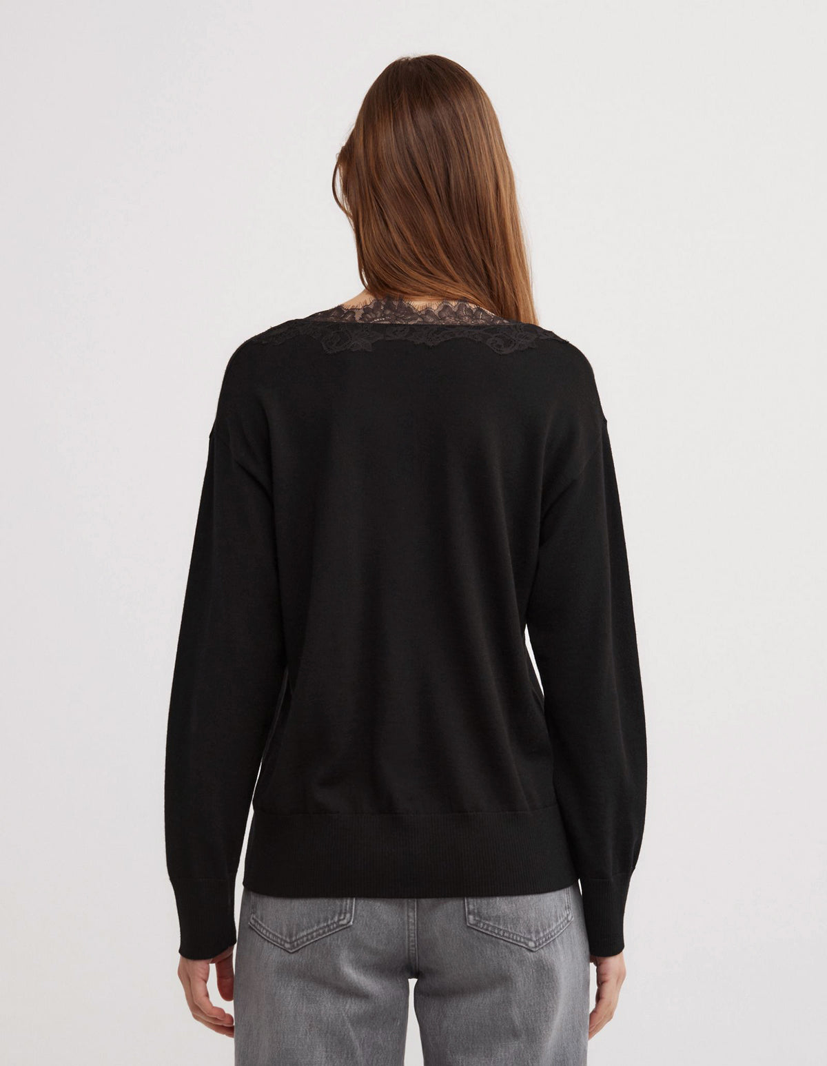 Lace Detail V-Neck Knit