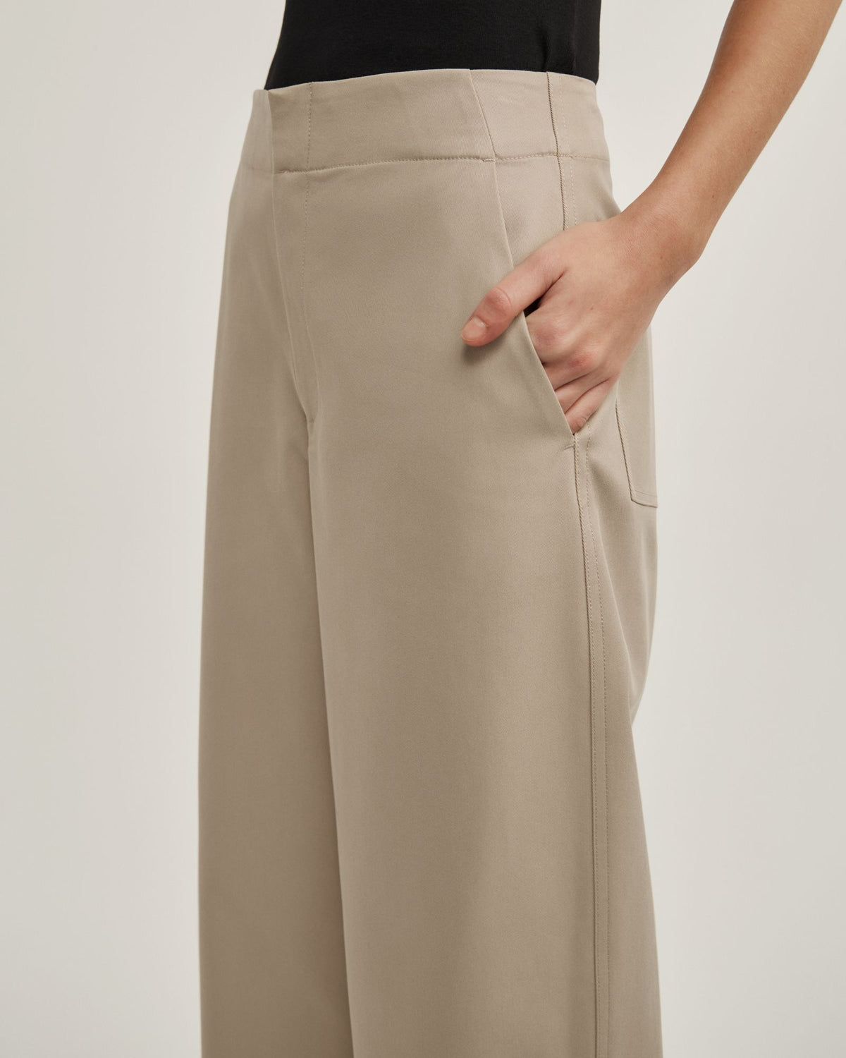 Barrel Leg Pant