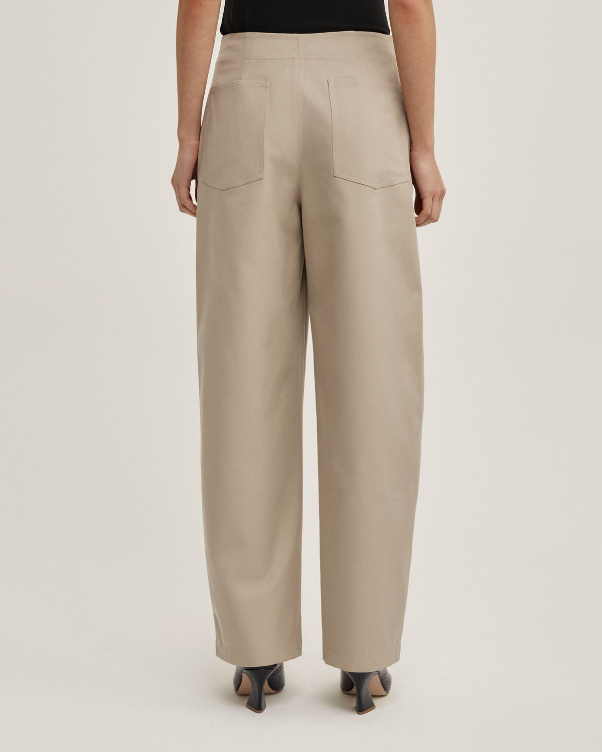 Barrel Leg Pant