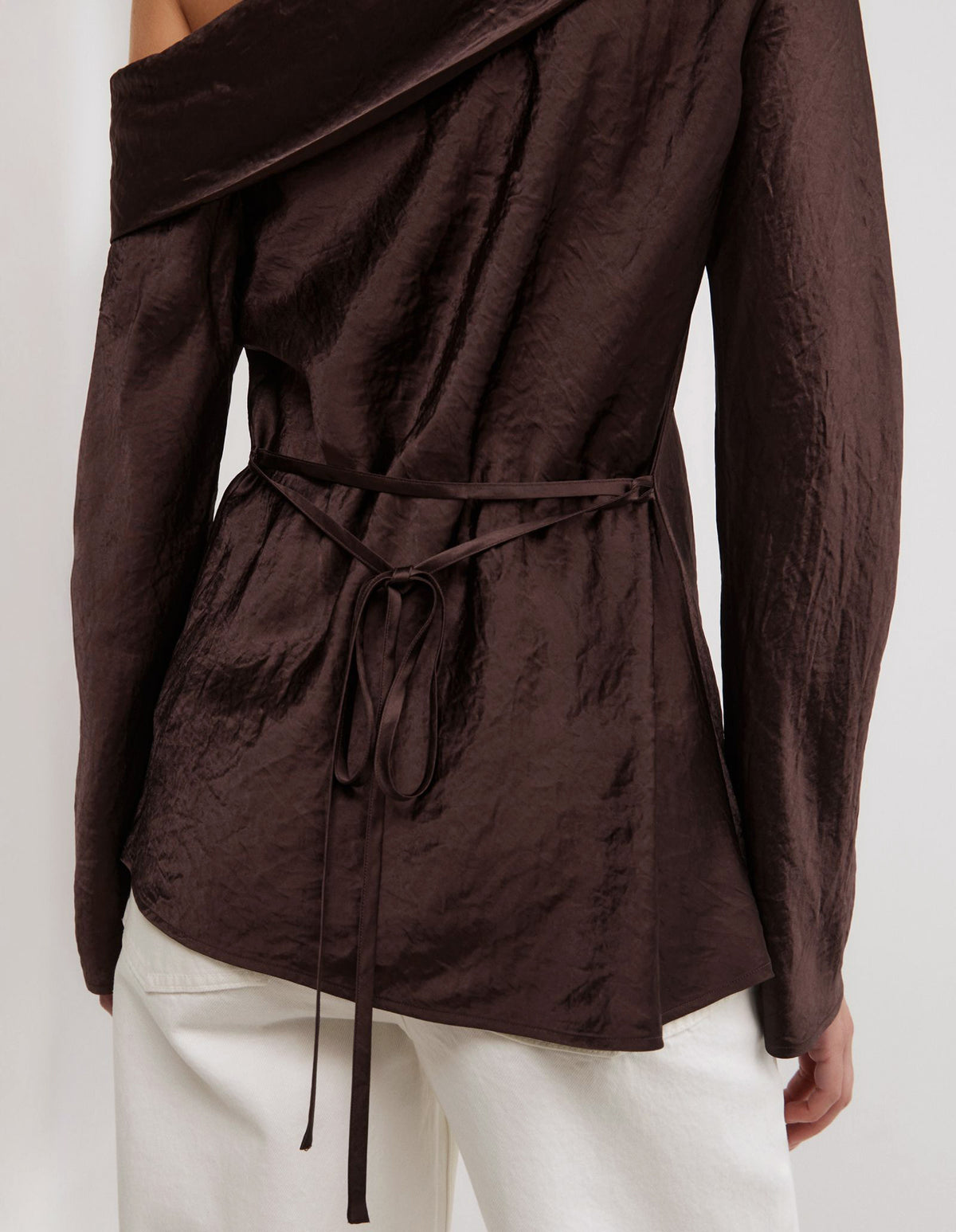 Asymmetric Shoulder Top