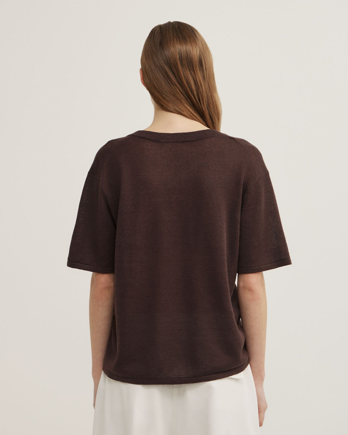 Linen V-Neck Knit T-Shirt