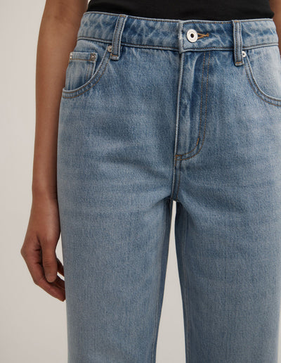 Mid Rise Cropped Jeans